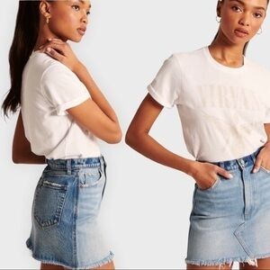 Hollister High-Rise Distressed Denim Mini Skirt | Size 11 / W30 | Indigo Wash